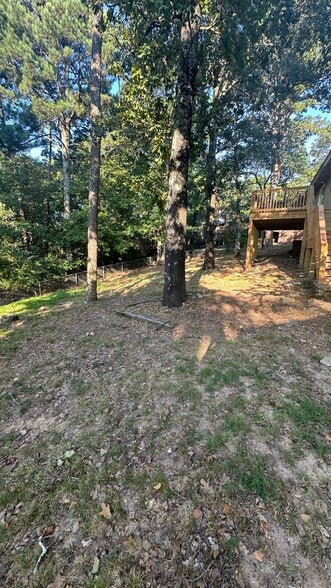 Building Photo - 12805 Rivercrest Dr