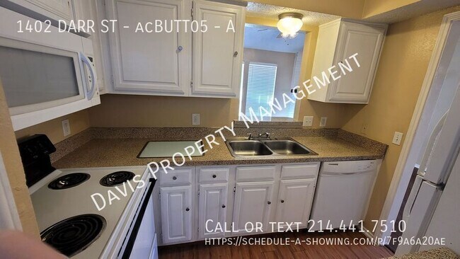 Building Photo - 1402 Darr St