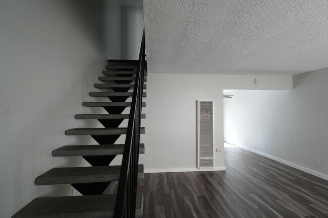 Building Photo - 5309 Boswell Pl