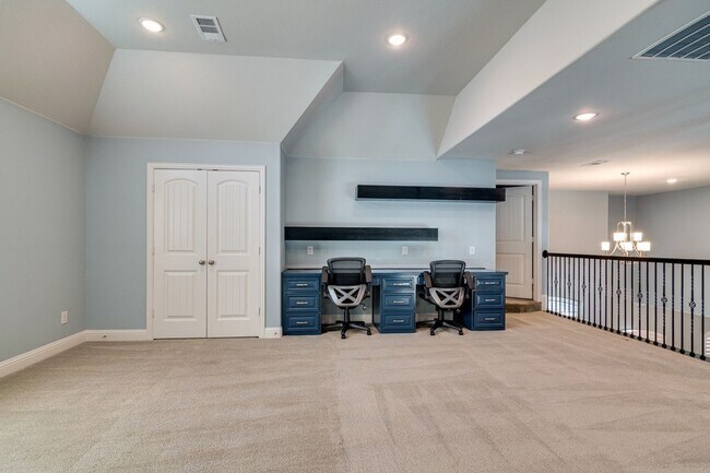 Building Photo - 4152 Las Colina Dr