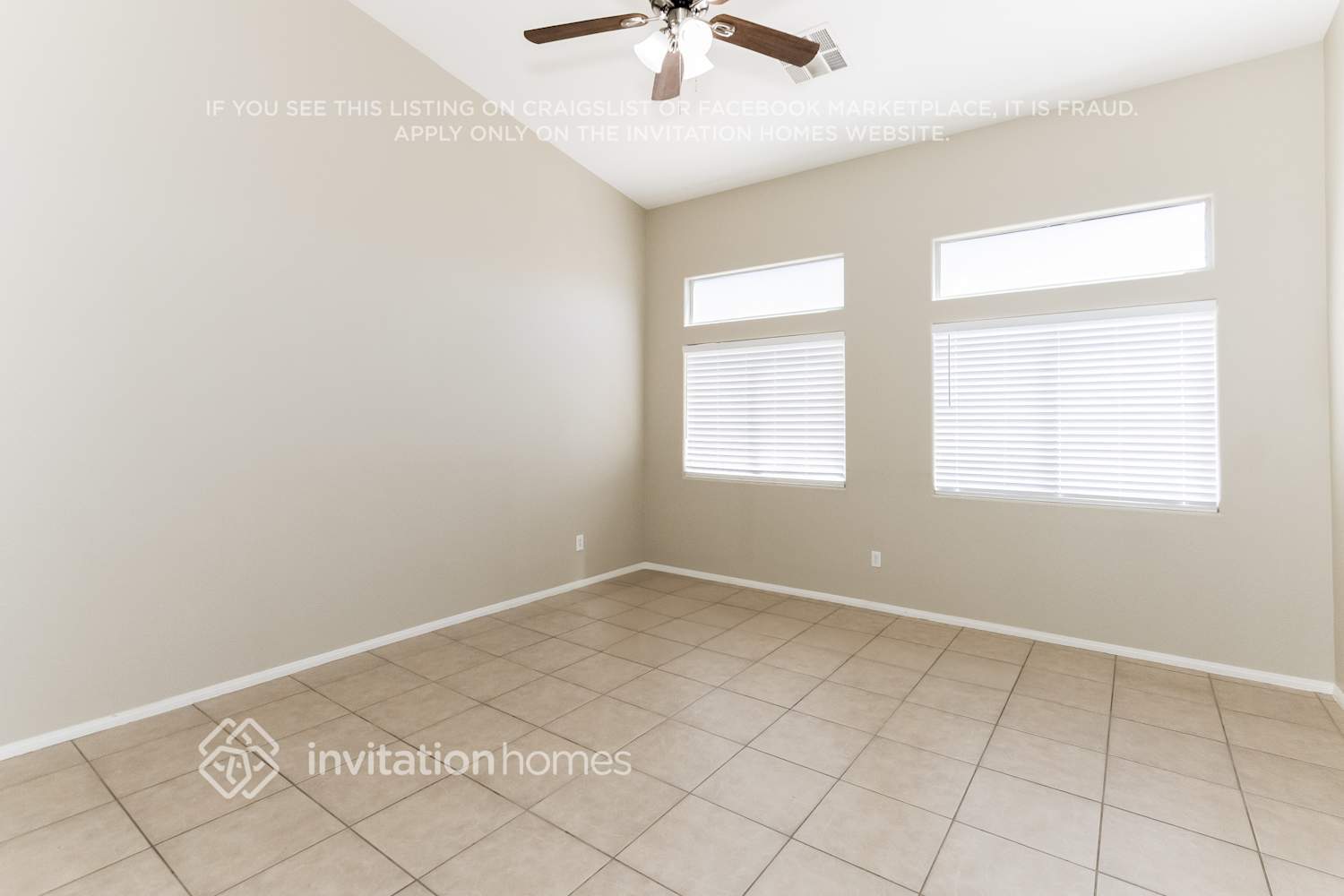 Building Photo - 5904 Buena Tierra St