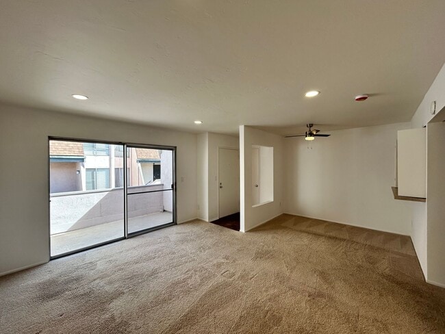 Building Photo - Charming 1BD/1BA W/ Reserved Parking and Community Laundry in Linda Vista!