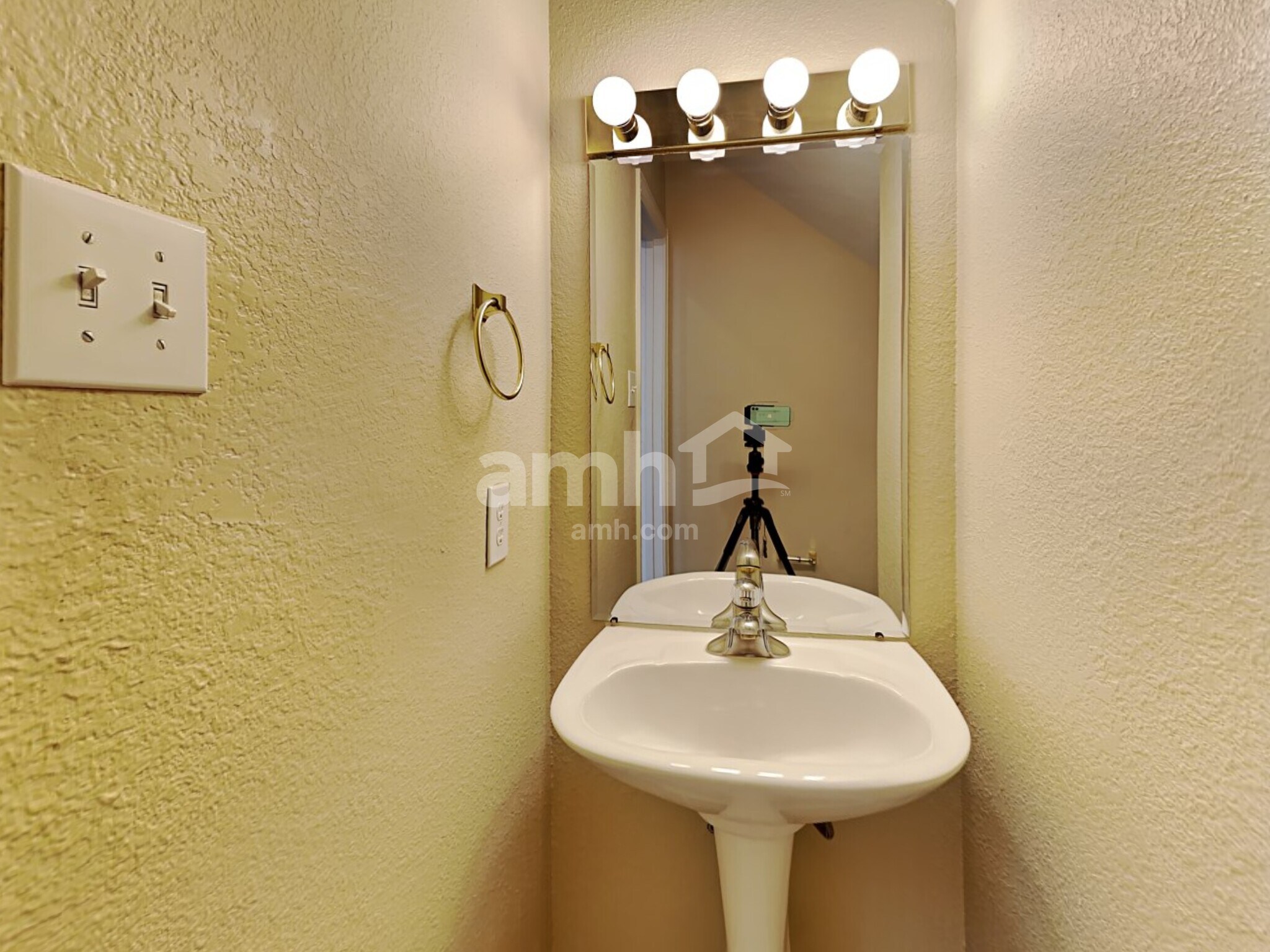 Building Photo - 5401 Pecan Creek Cir
