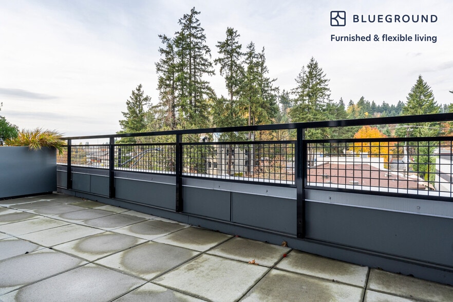 Building Photo - 1955 129th Ave NE