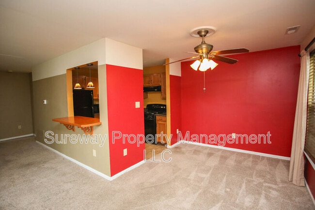 Building Photo - 315 Steeplechase Ct
