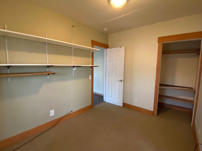 Building Photo - Cozy 2-Bedroom Home for Rent in Chelan, WA!