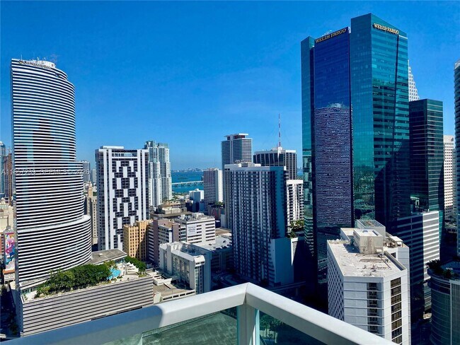 Building Photo - 31 SE 5th St