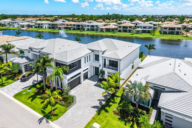 Building Photo - 9516 Riverside Pk Dr