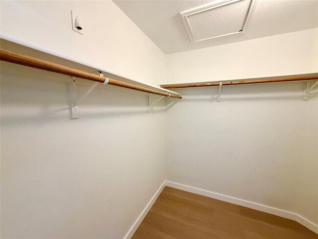 Building Photo - 111 N Field St