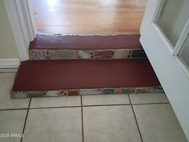 Building Photo - 57 W Lewis Ave