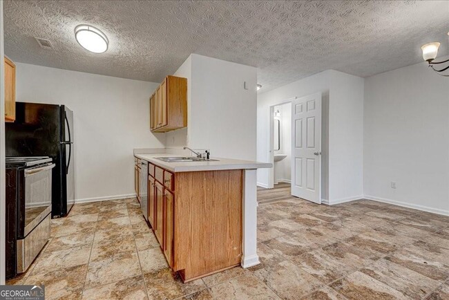 Building Photo - 3831 Waldrop Ln
