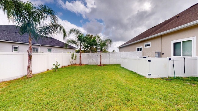 Building Photo - 463 Oxford Estates Way