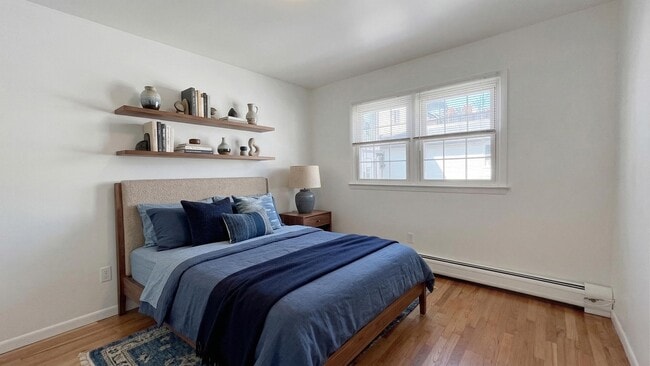 Building Photo - 421 Manila Ave