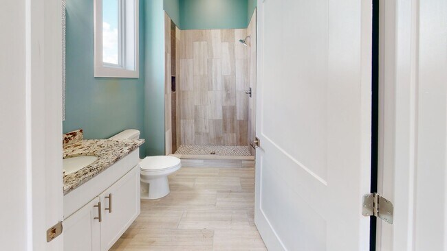 Building Photo - $1655 per Bedroom | 8BR Townhome in Fort S...