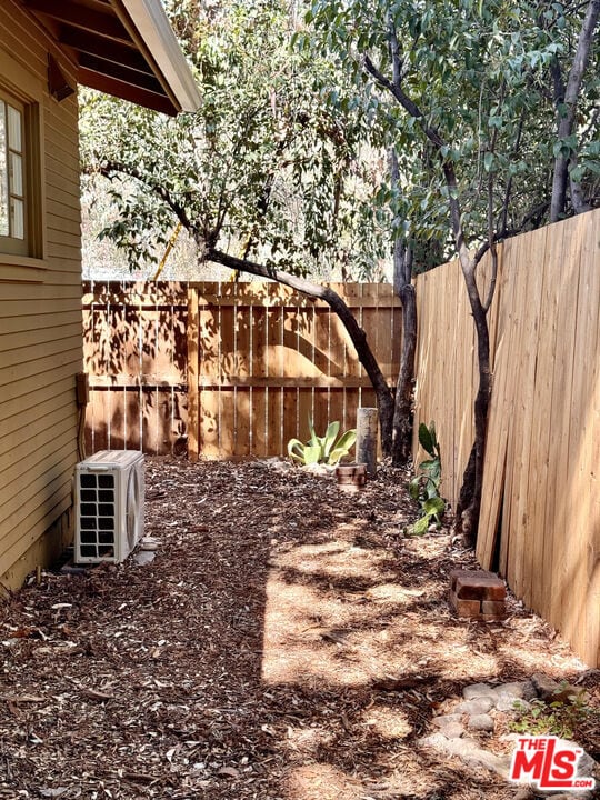 Building Photo - 125 Hackett Pl