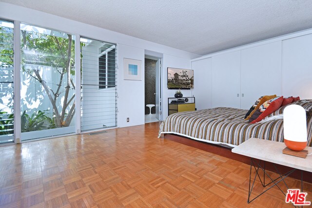 Building Photo - 3433 Shernoll Pl