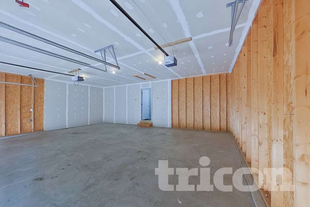 Building Photo - 227 Essex Ct