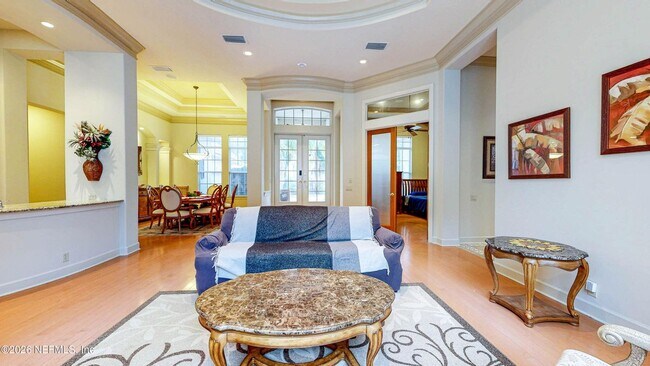 Building Photo - 5549 Steamboat Rd