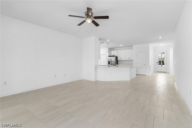 Building Photo - 18324 Ridgeline Dr
