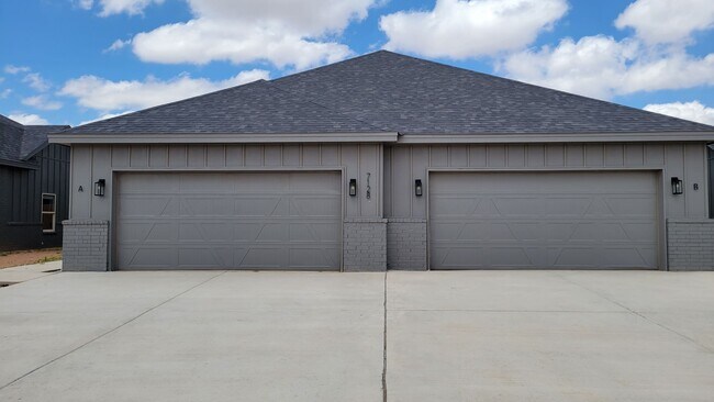 Building Photo - 7128 22nd Pl