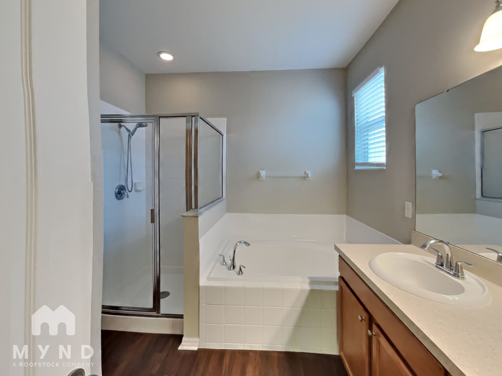 Building Photo - 252 Bella Rosa Cir