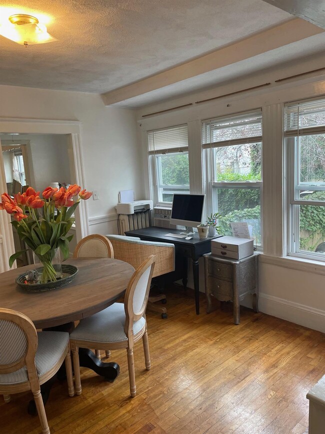 Primary Photo - 57 Boston Ave