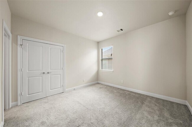 Building Photo - 2134 Ironwood Pass Dr