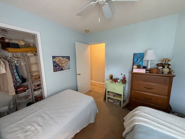 Building Photo - 3 Bedroom 2 Bath House in Shadowmoss - West Ashley