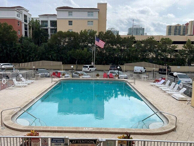 Building Photo - 210 172nd St