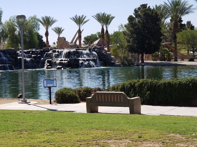 Building Photo - Beautiful Siungle-story home in Aliante