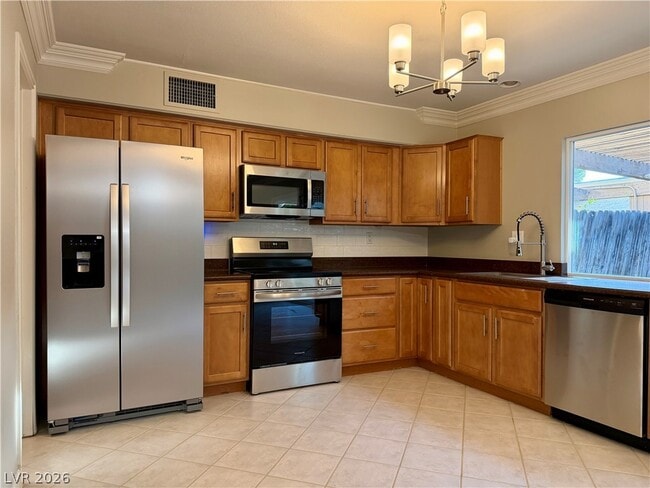 Building Photo - 4538 Brighton Dr