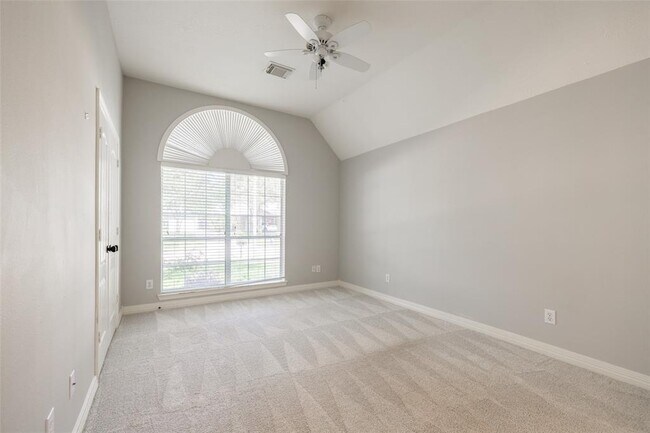 Building Photo - 12011 Arroyo Verde Ln