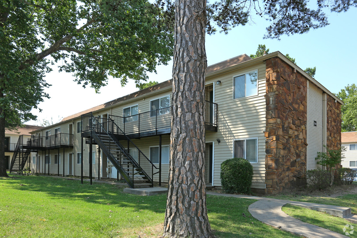 Bandon Trails Apartments Tulsa Ok Apartment Finder