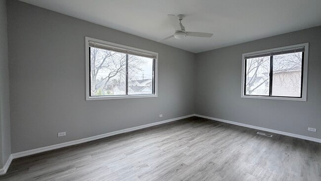 Building Photo - 721 Sunfish Point