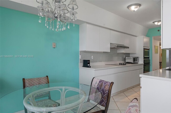 Building Photo - 9455 Collins Ave