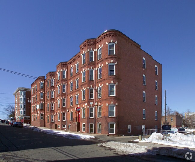 215 E Dwight St 215 E Dwight St Holyoke MA 01040 Apartment Finder