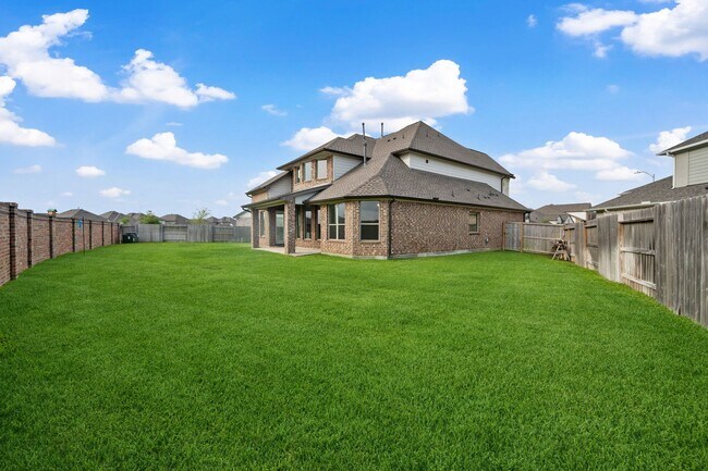 Building Photo - 863 Sarasota Shore Dr