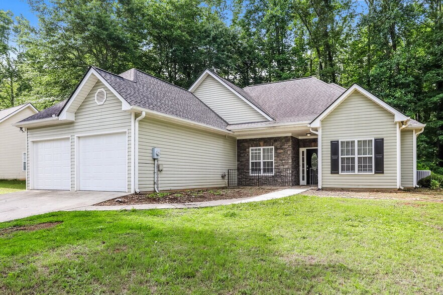 Building Photo - 116 Arborwood Way