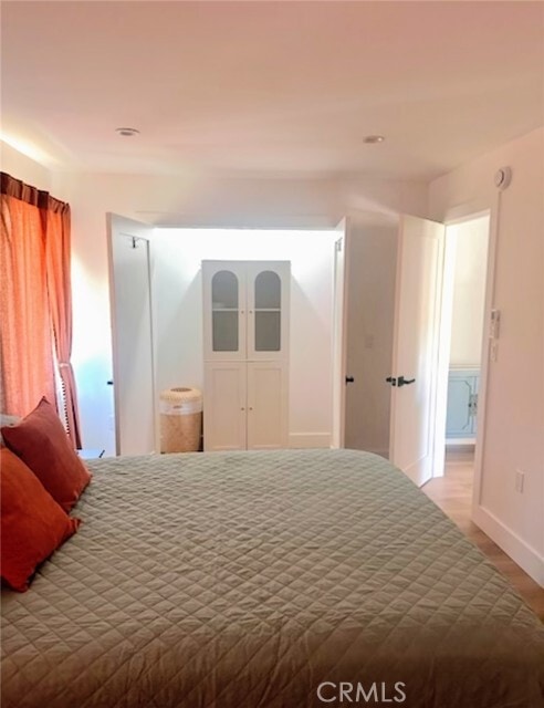 Building Photo - 21054 Runnymede St