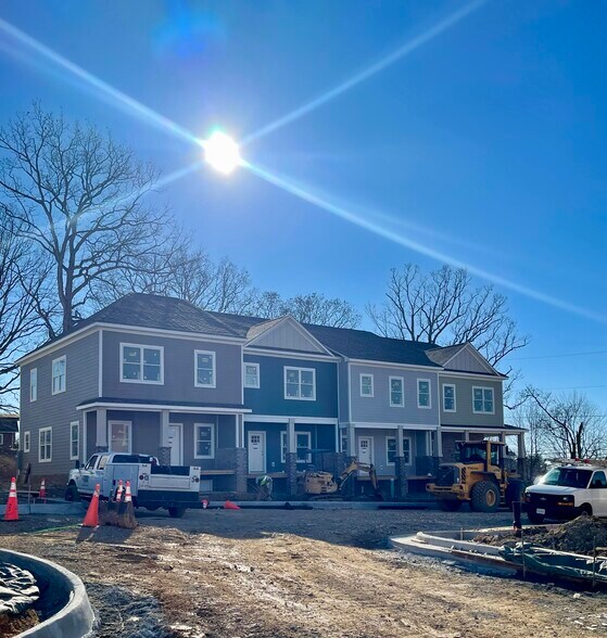 The Summit at Uptown 1820 N Main St Blacksburg VA 24061 Apartment