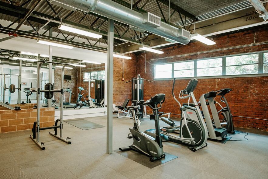 Building Photo - 195 Arizona Ave NE