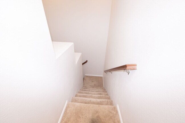 Building Photo - Amazing 3 Bedroom Condo available now! Chula Vista / Eastlake / Otay Ranch Area