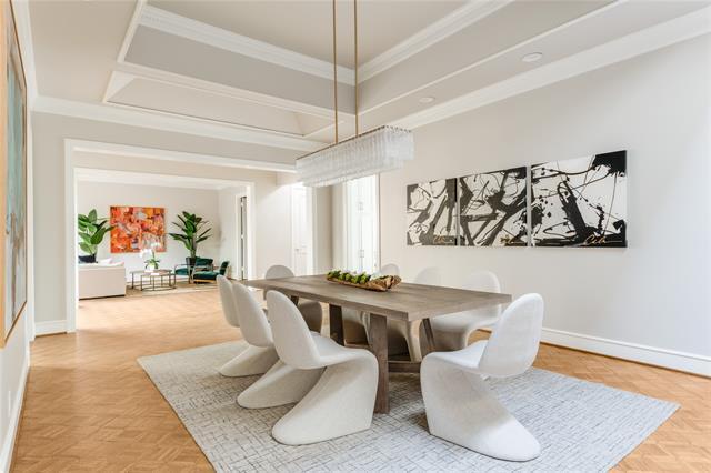 Building Photo - 29 St Laurent Pl