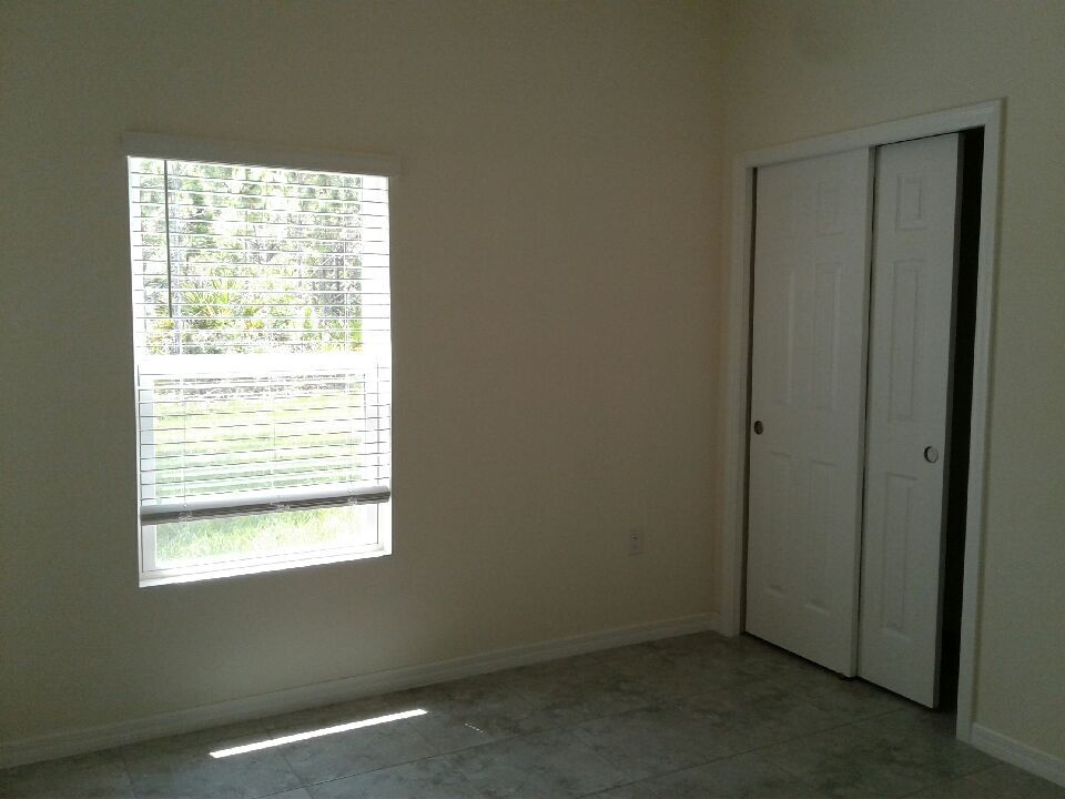 Building Photo - 24484 Zephyr Ct