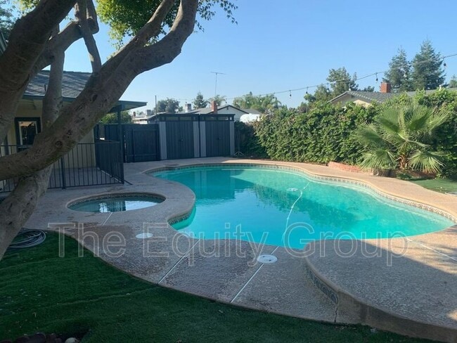 Building Photo - 1522 W Monte Vista Ave