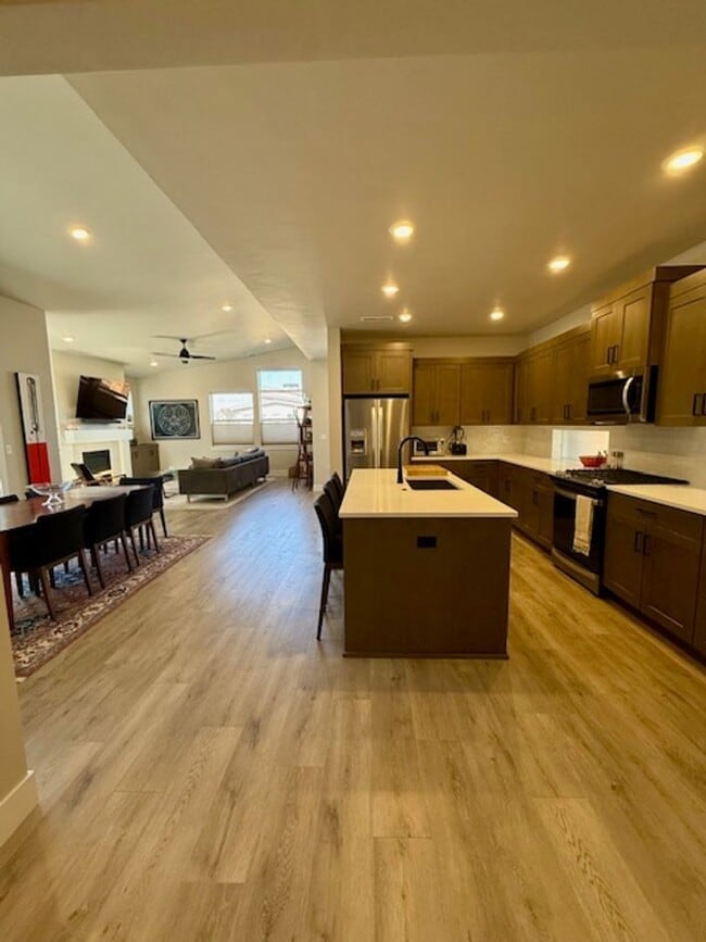 Building Photo - Beautiful Easton 3 Bedroom Home | Primary Suite on Main | Loft + A/C | Community Pools & Amenities