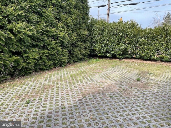 Building Photo - 4 White Horse Pike