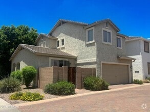 Building Photo - GREAT LOCATION MESA SOUTH OF THE 60