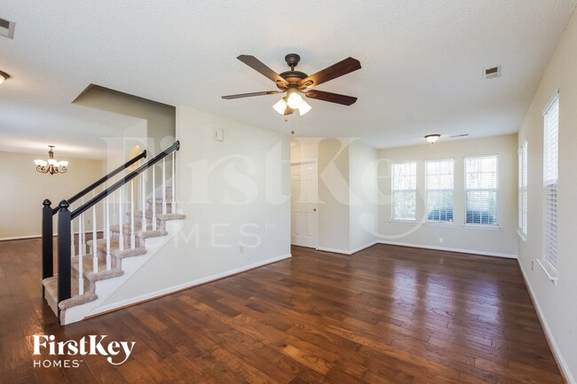 Building Photo - 12105 Landen Dr