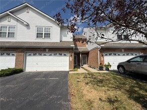 Building Photo - 9235 Great Lakes Cir